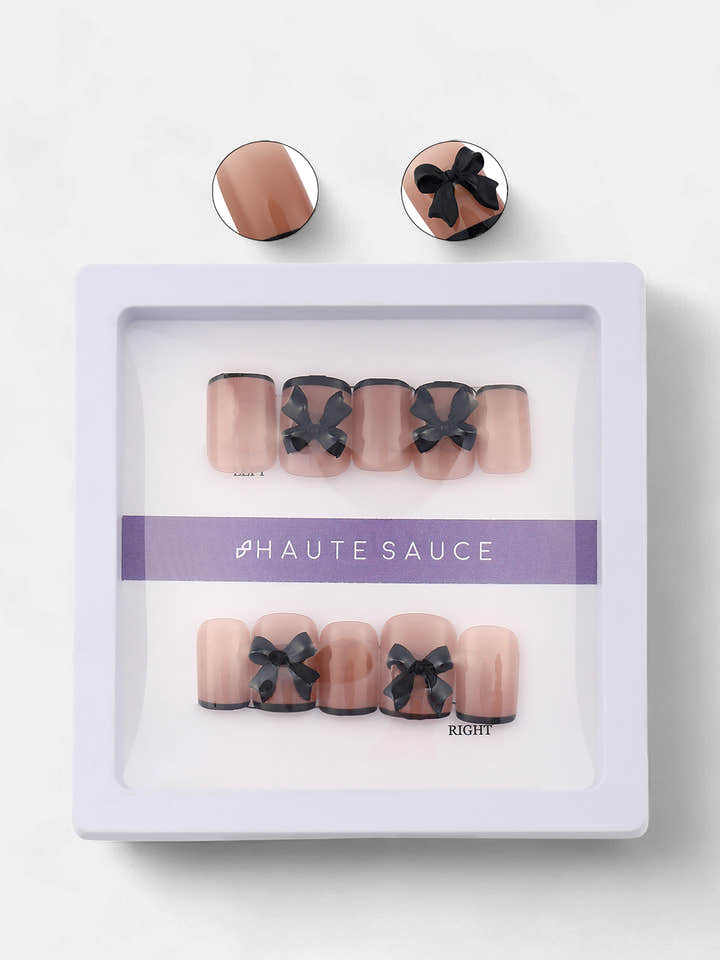 The Bow Press-On Nails - Onyx Black