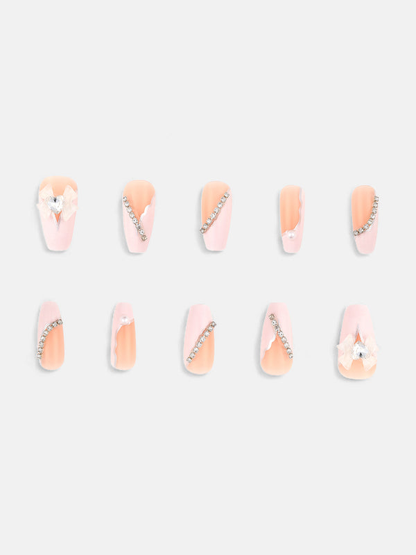 The Mariã©E Press-On Nails - Daisy White