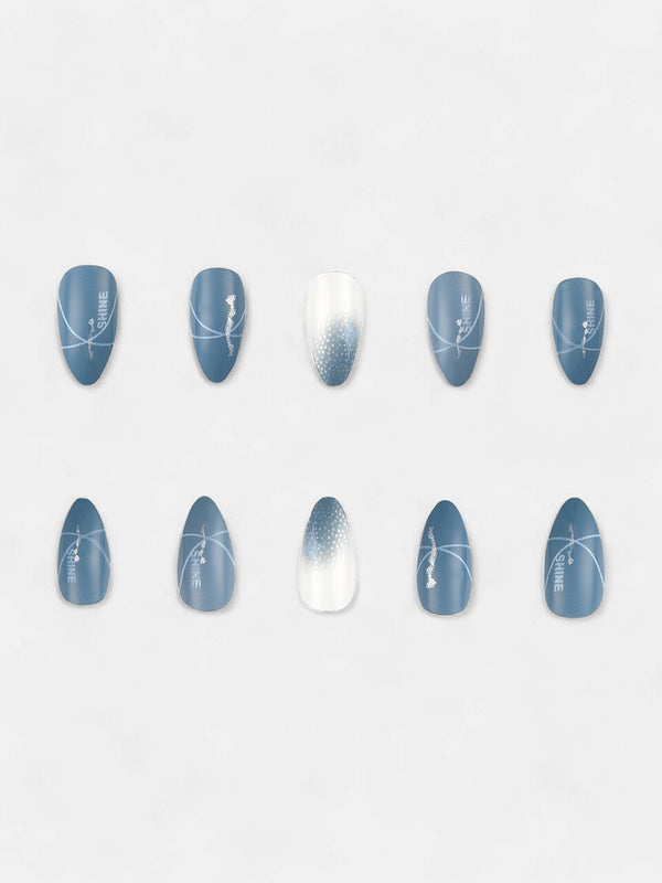 The Cluster Press-On Nails - Icy Blue