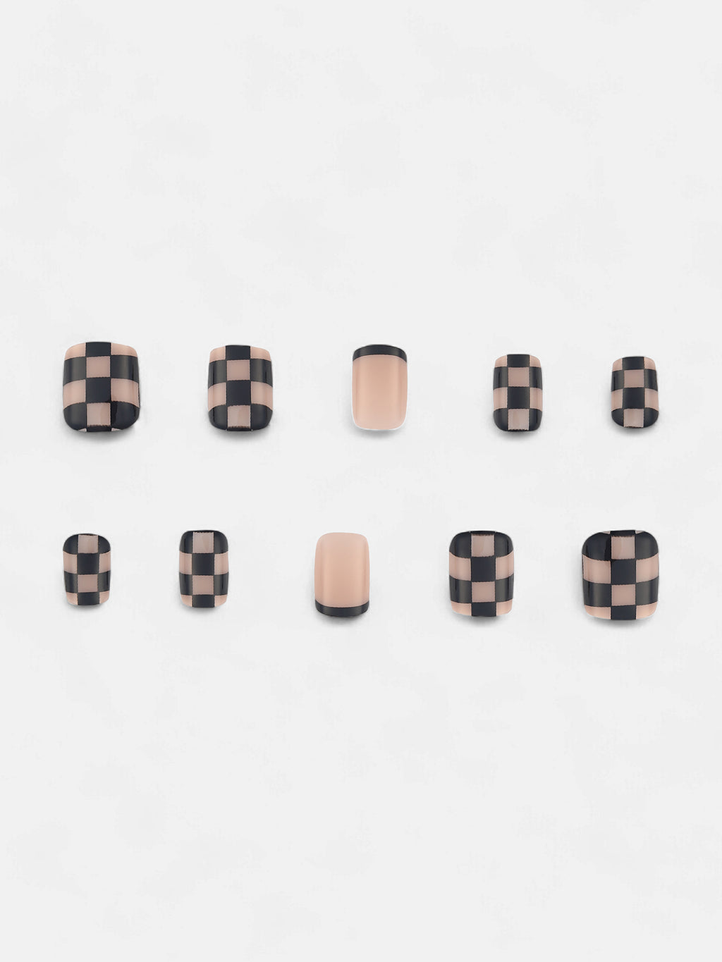 The Checkered Press-On Nails - Onyx Black