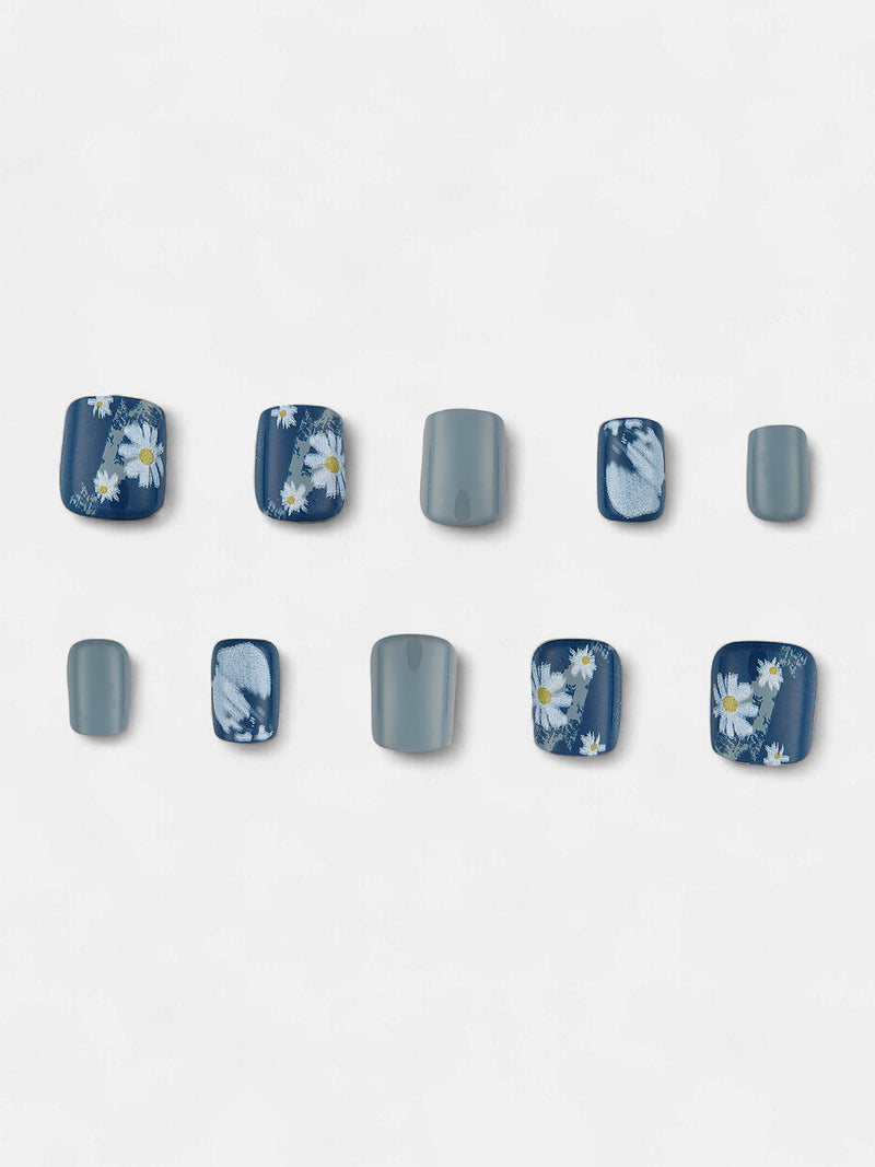 The Bijou Block Press-On Nails - Crystal Silver:Raven Black