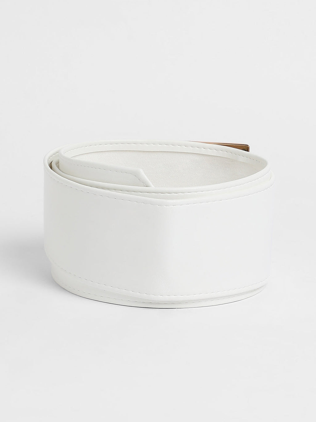 The Volcan Buckle Belt - Daisy White