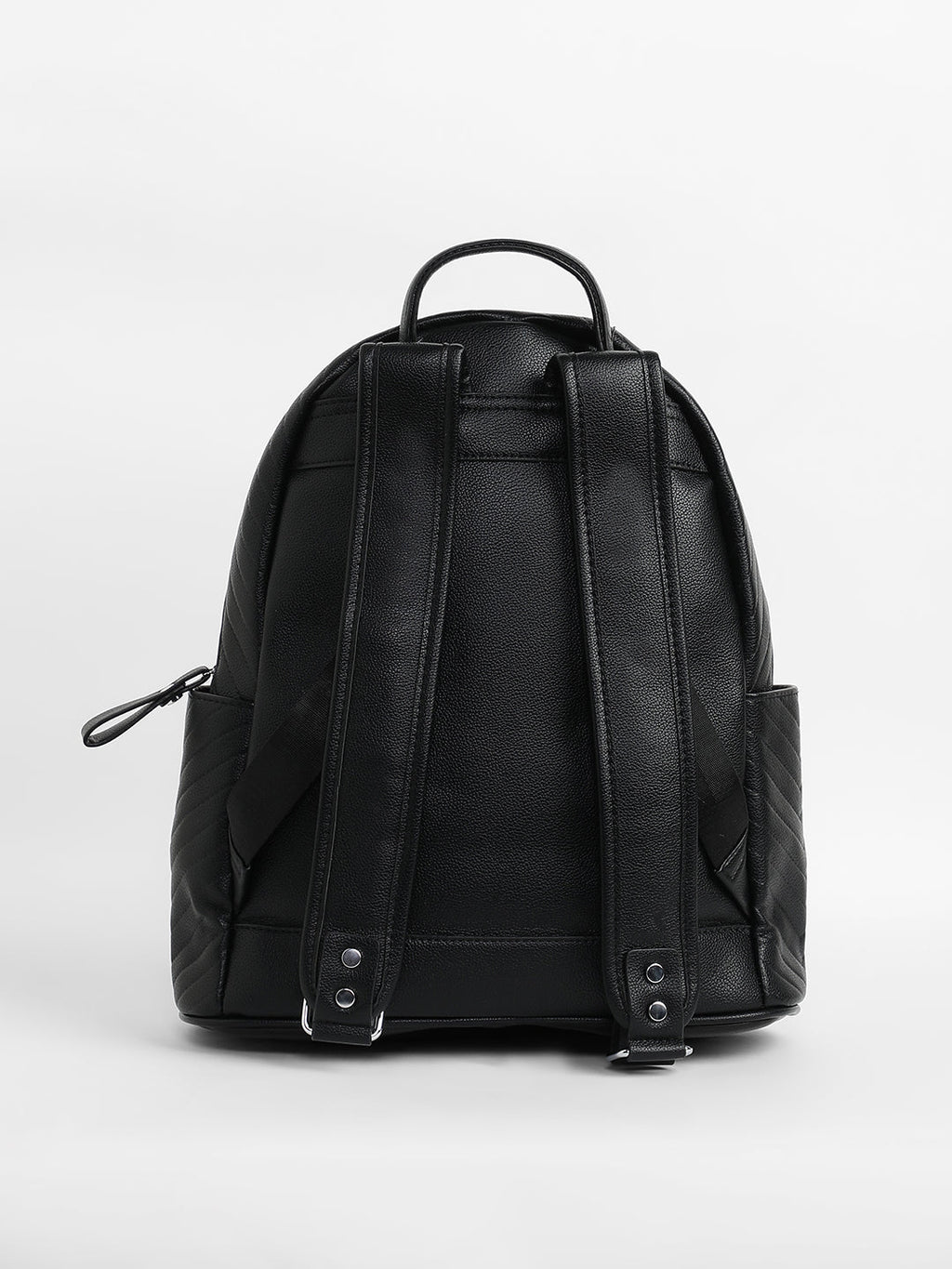 The Chevron Curve Backpack - Onyx Black