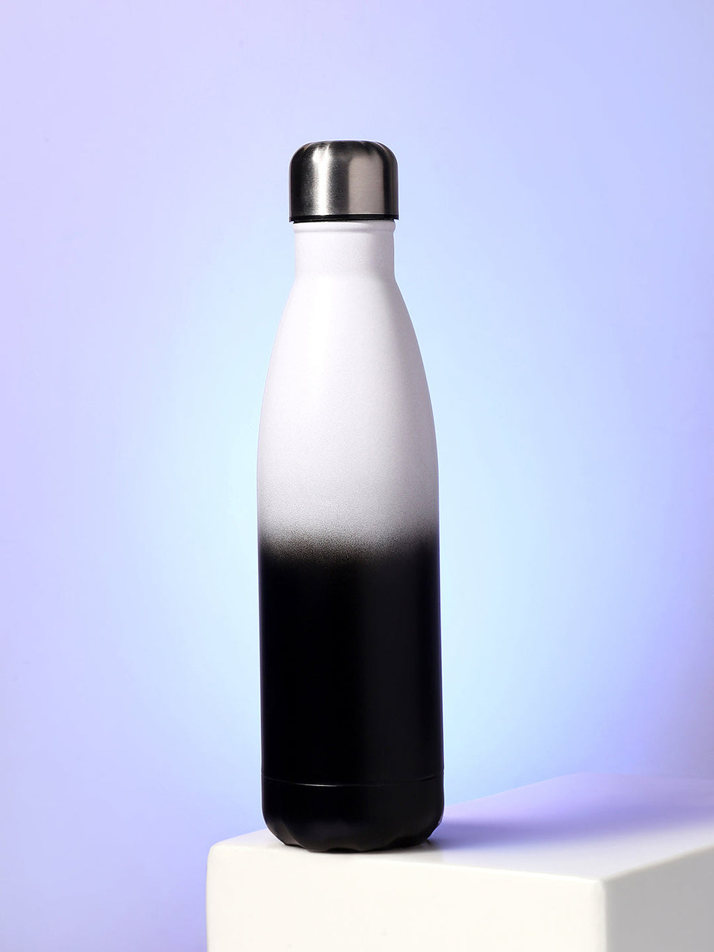 The Ombre Daily Hydration Flask (500 Ml) - Chalk White & Onyx Black
