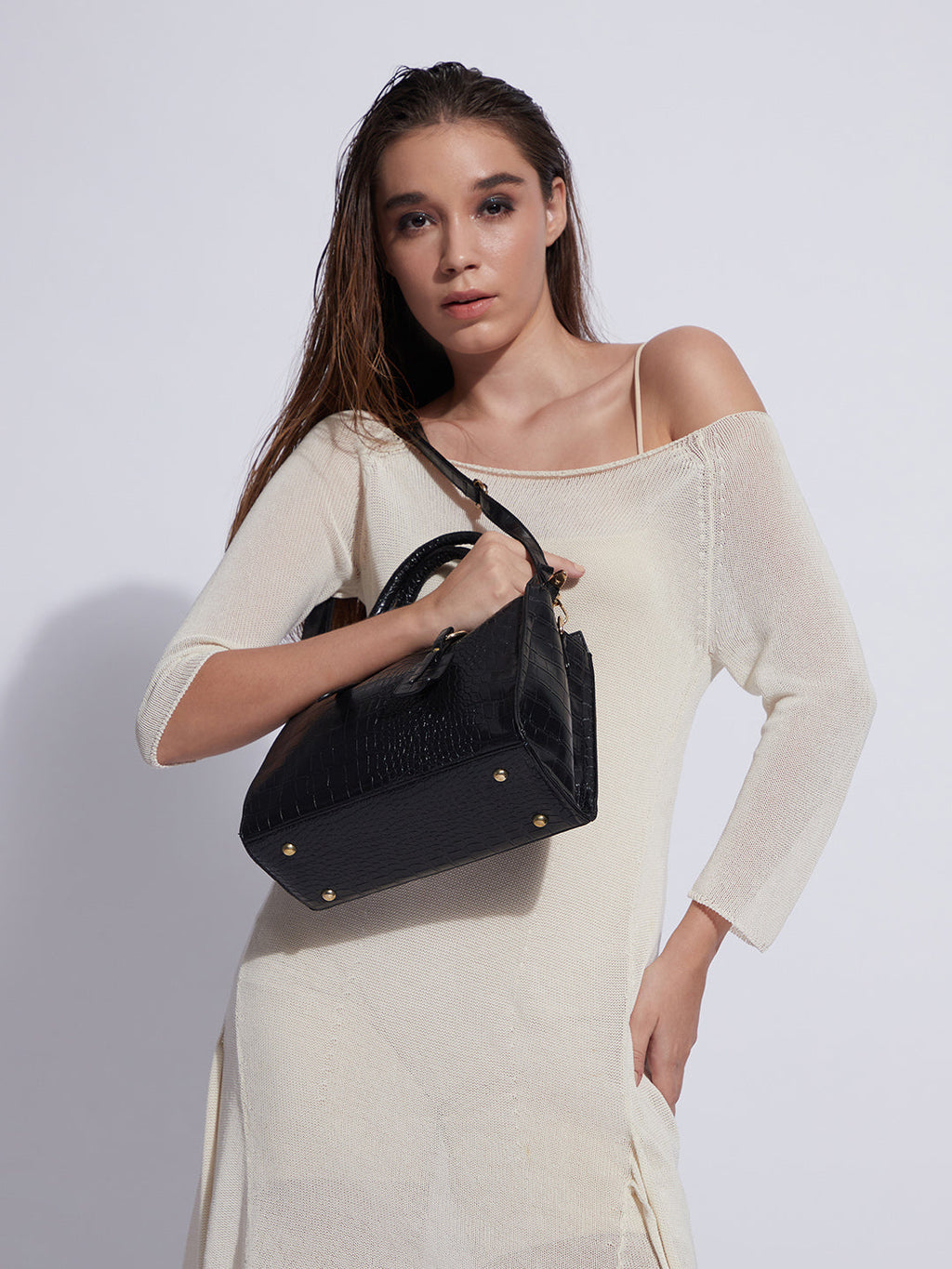 Aurelia Black Handbag