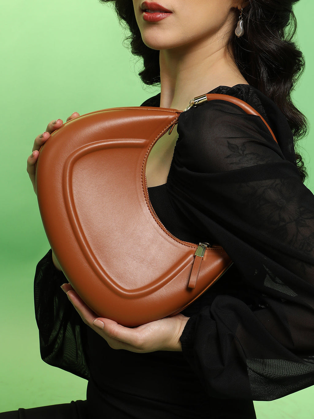The Curve Hand Bag With Pouch - Chocolate Brown