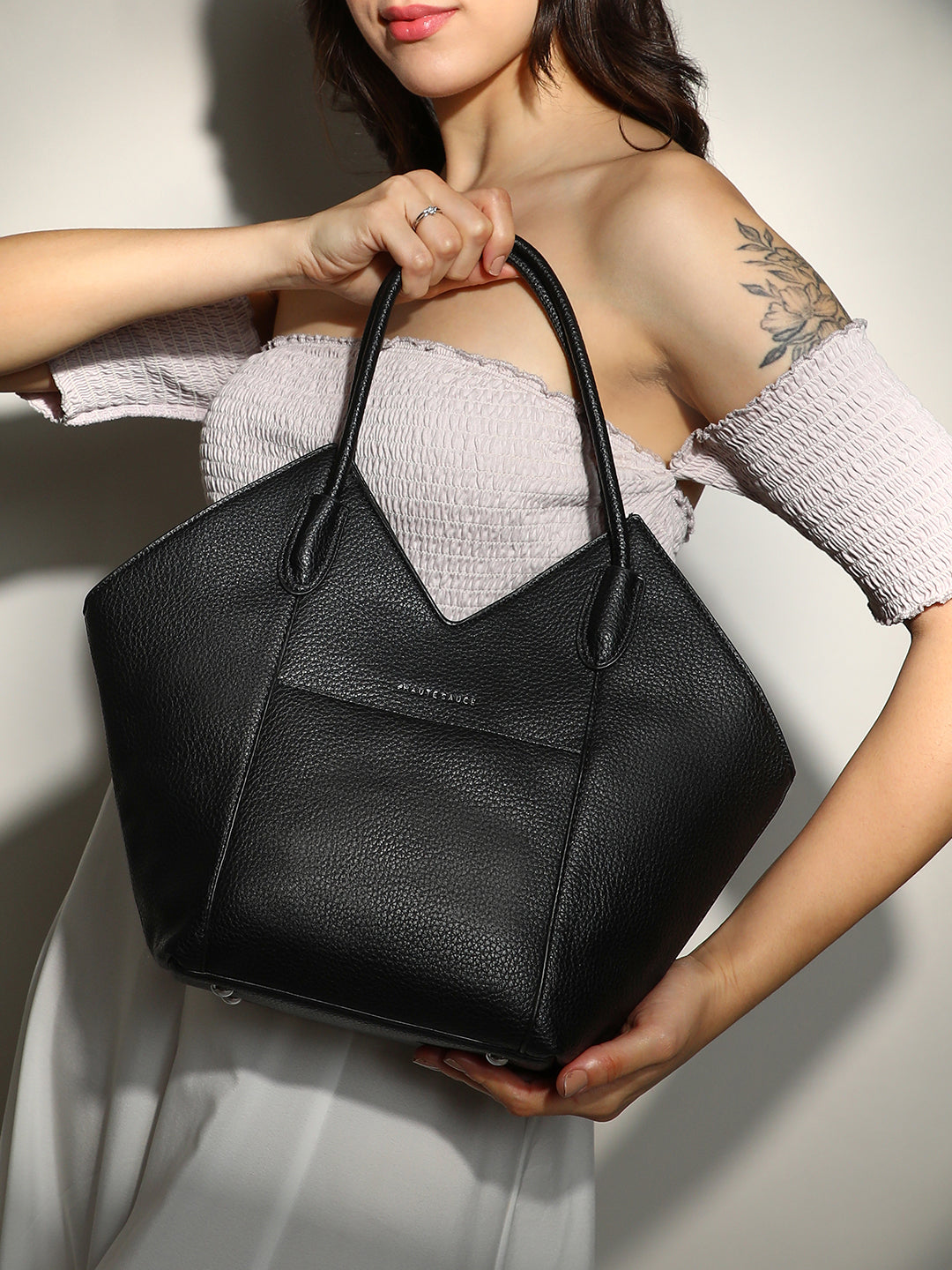 The Pike Tote Bag - Midnight Black
