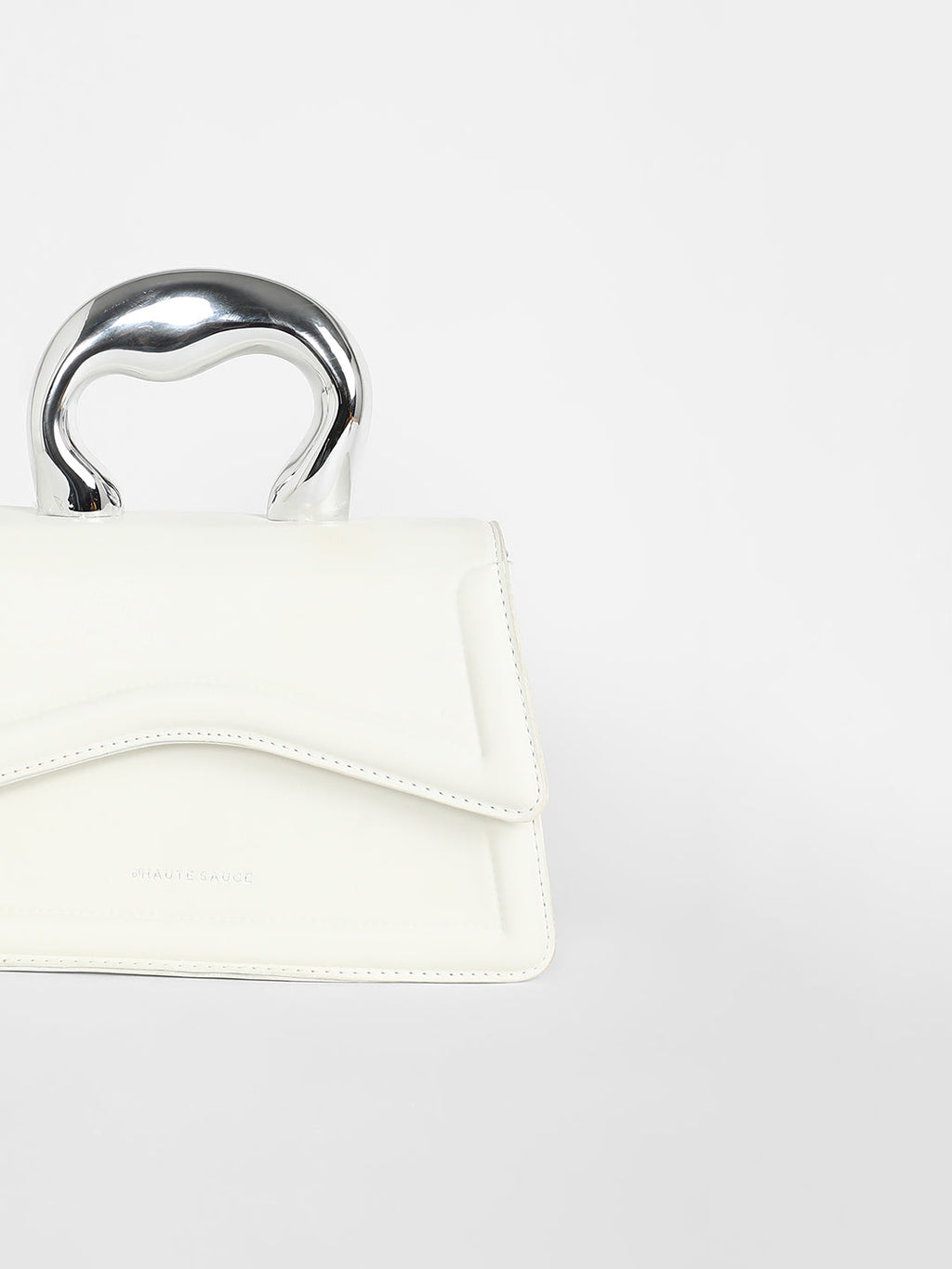 The Caldera Gloss Hand Bag - Chalk White