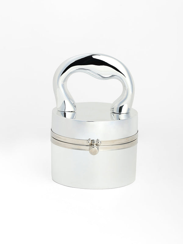 The Caldera Gloss Bucket Bag - Metallic Silver