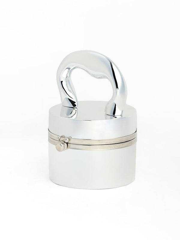 The Caldera Gloss Bucket Bag - Metallic Silver