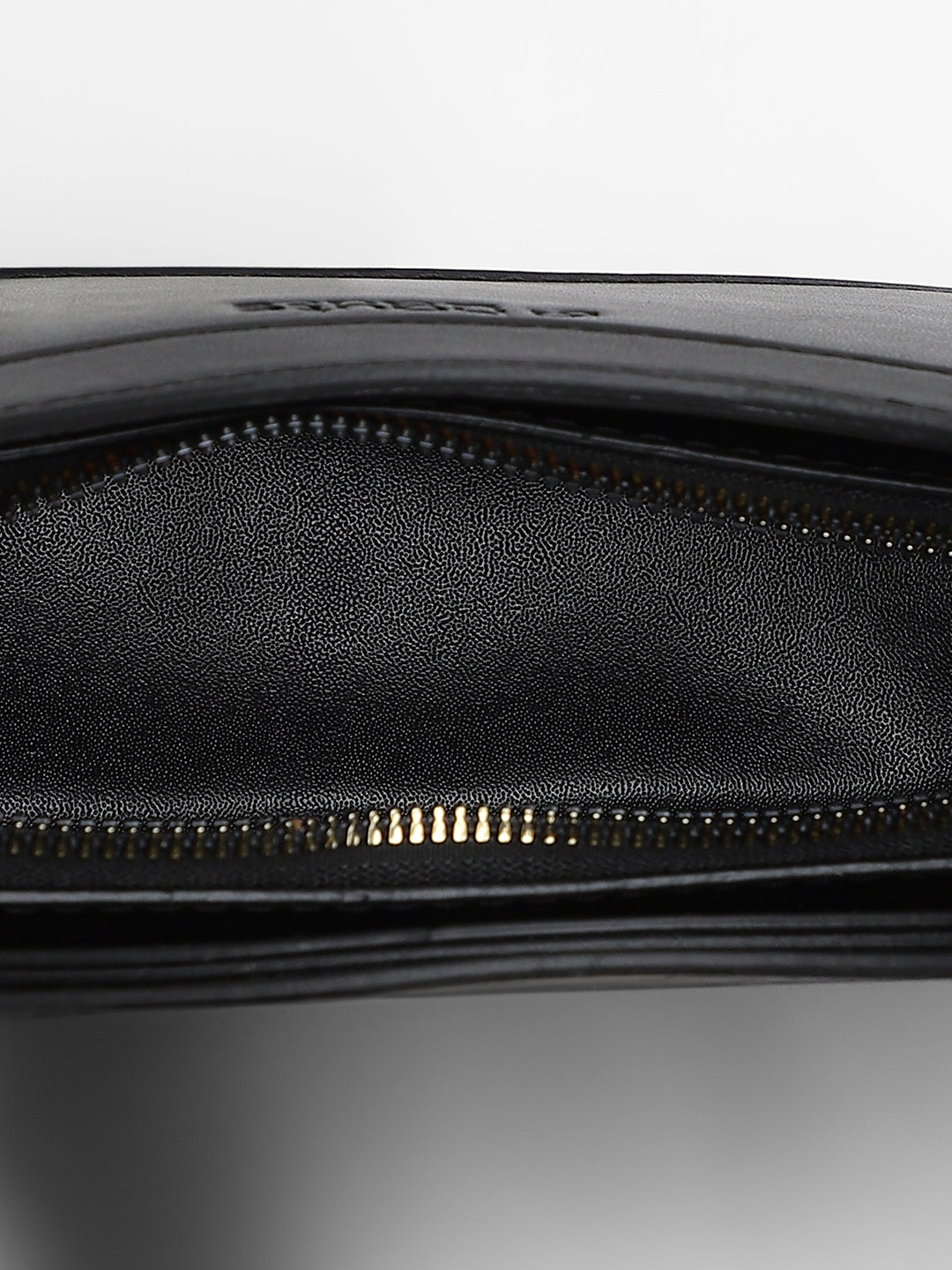 The Aureola Shoulder Bag - Onyx Black