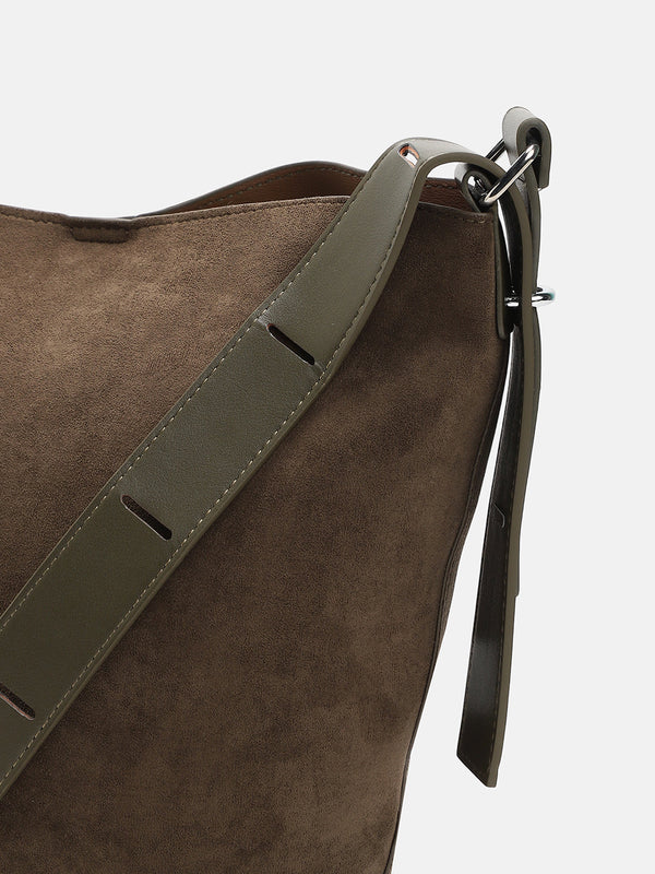 The Bucket Tote Bag With Pouch - Seaweed Green