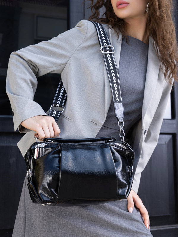 The Clairemont Hand Bag - Onyx Black
