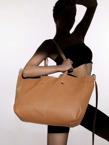 The Large Illumé Tote Bag With Pouch - Khaki Beige