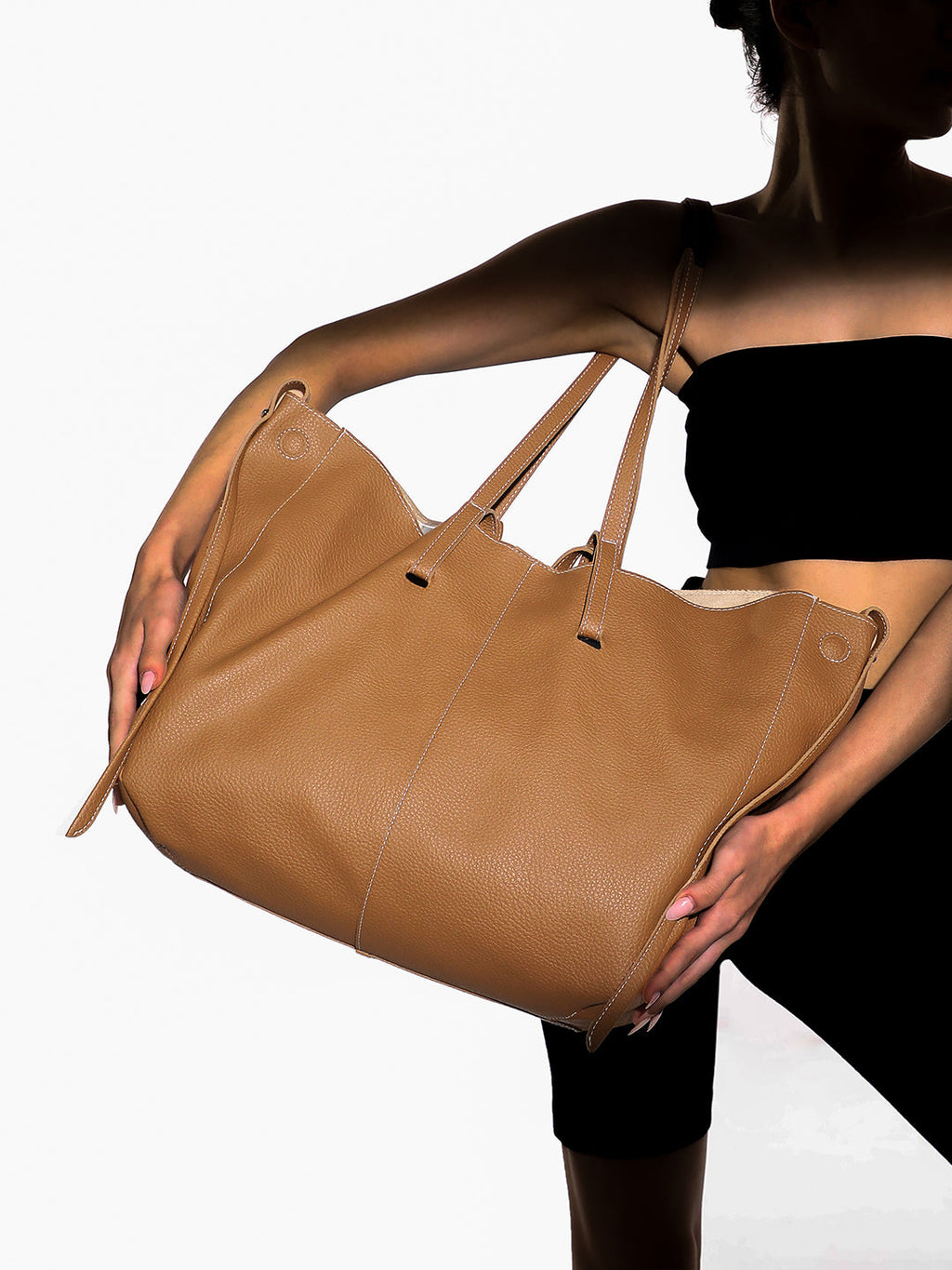 The Large Illumé Tote Bag With Pouch - Khaki Beige