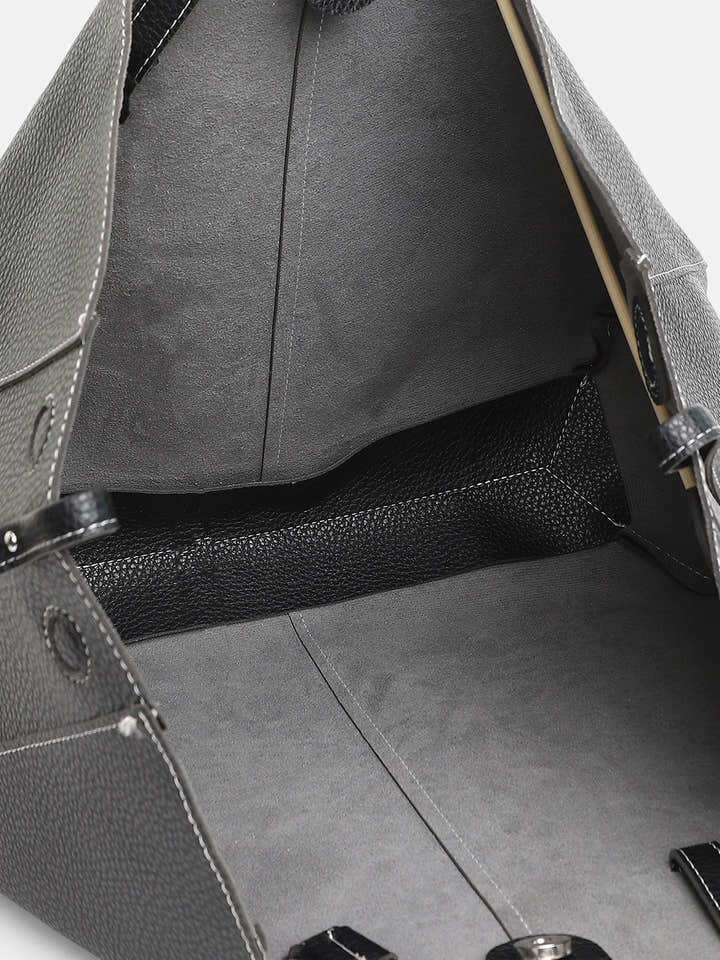 The Large Illumé Tote Bag With Pouch - Onyx Black