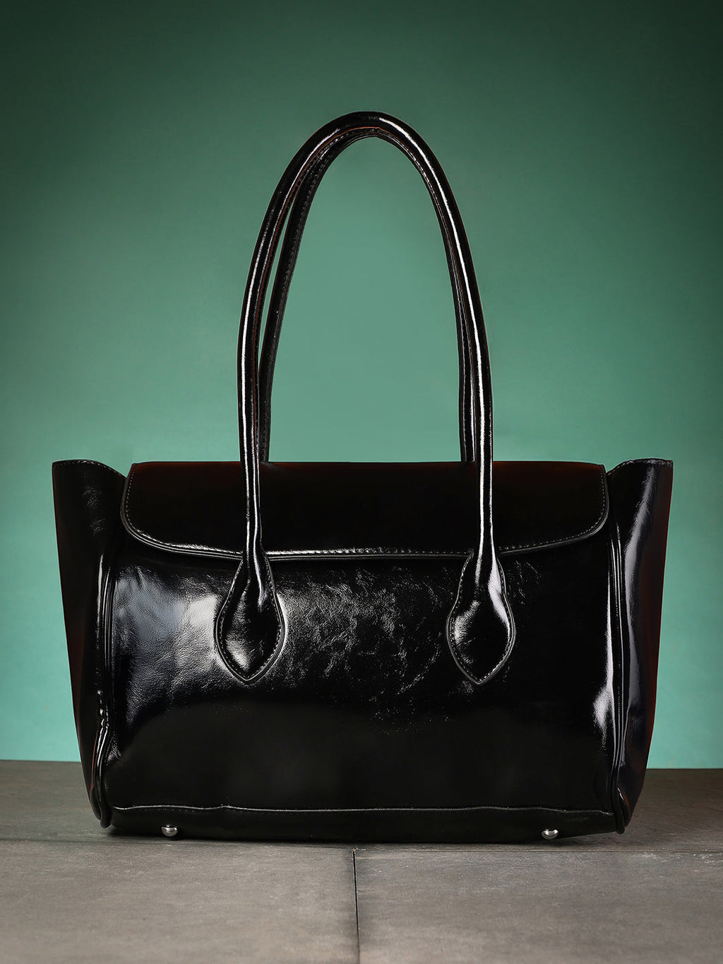 The Large Medis Satchel Bag - Onyx Black