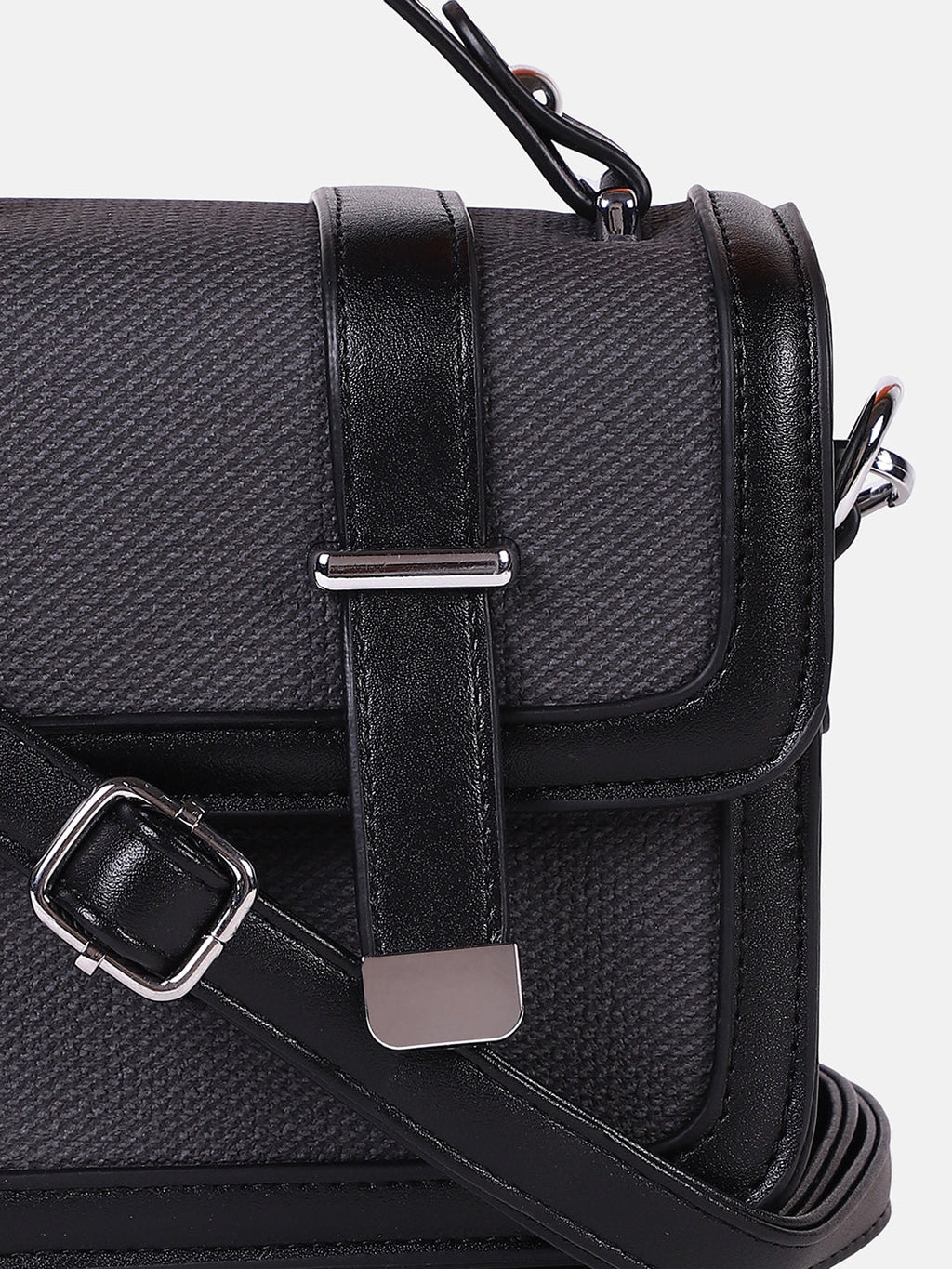 The Linea-Block Hand Bag - Onyx Black