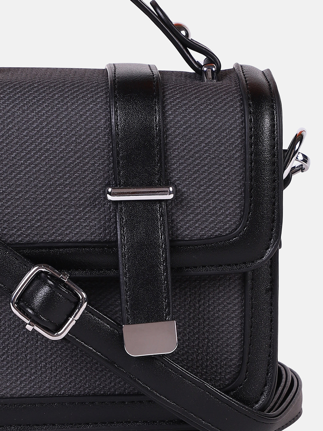 The Linea-Block Hand Bag - Onyx Black