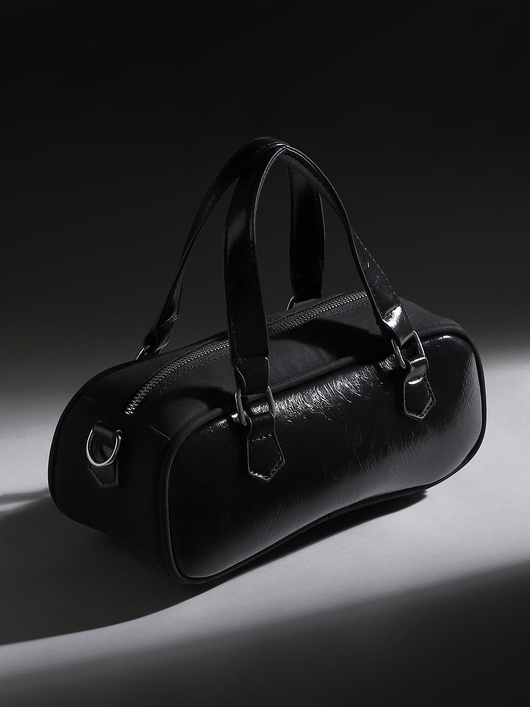The Small Retro Bowling Bag - Onyx Black