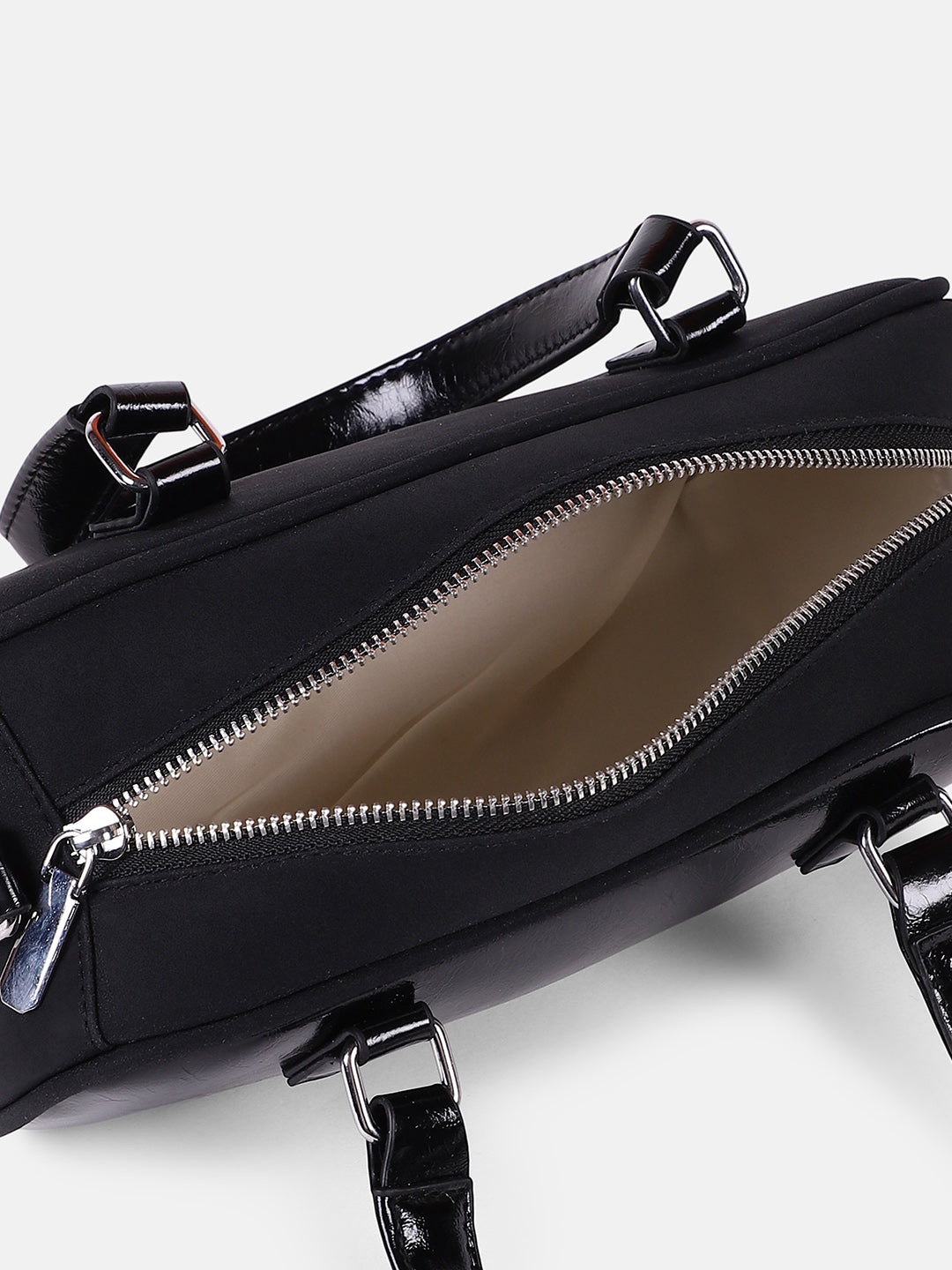 The Small Retro Bowling Bag - Onyx Black