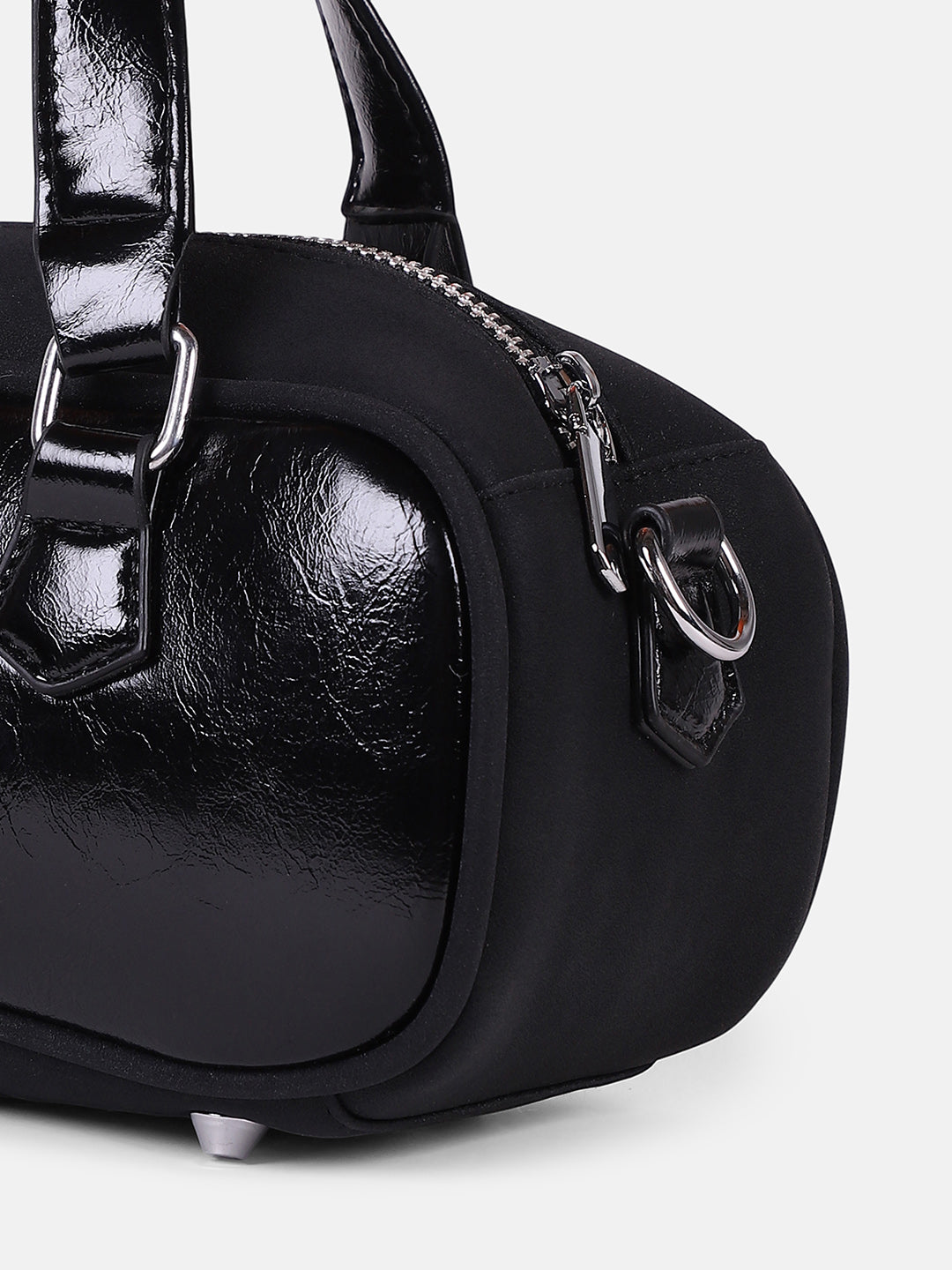 The Small Retro Bowling Bag - Onyx Black