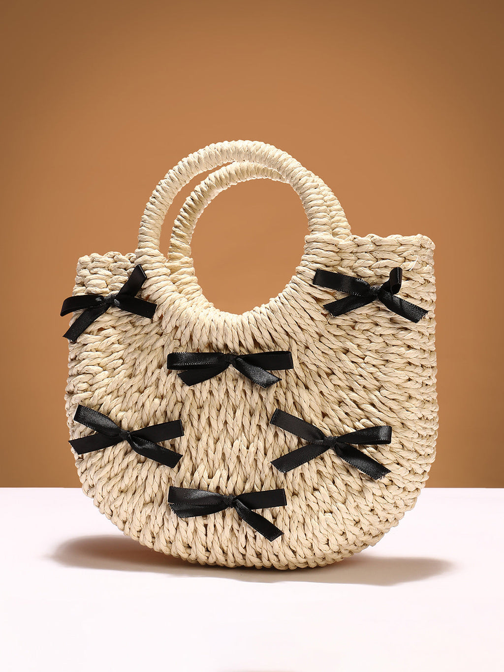 The Bow-Straw Hand Bag - Desert Sand