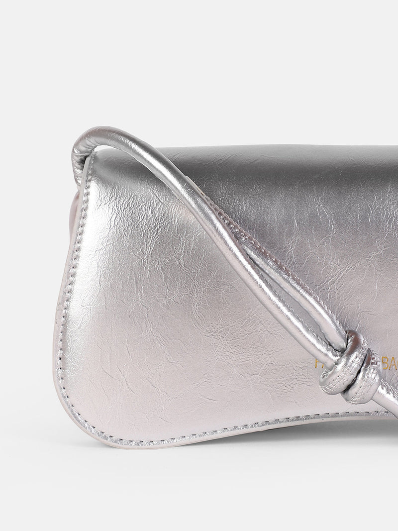 The Gleam Shoulder Bag - Metallic Silver