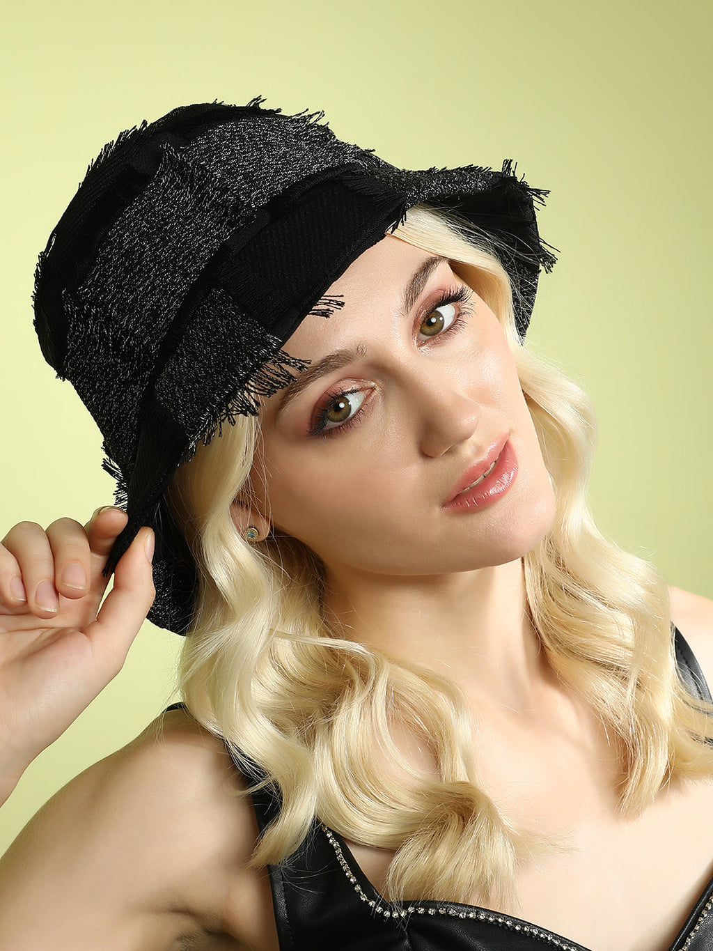 Distressed Bucket Hat - Midnight Black