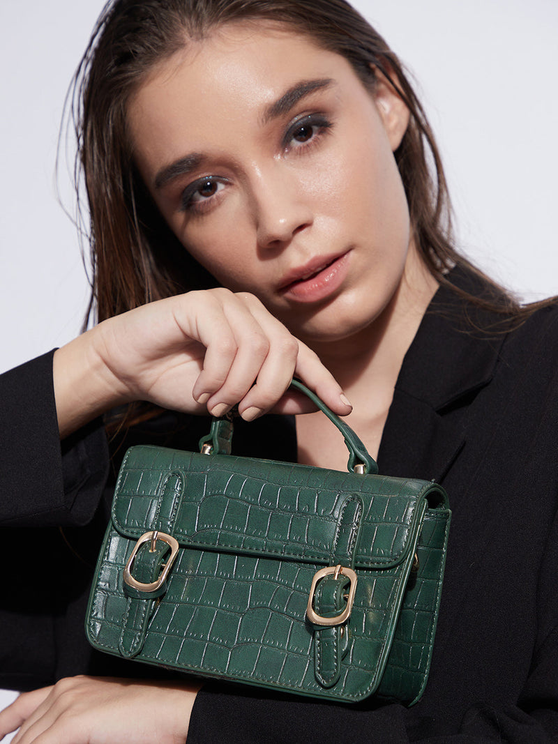 Green Colourblocked Vegan Leather Structured Hobo Bag With Quilted
