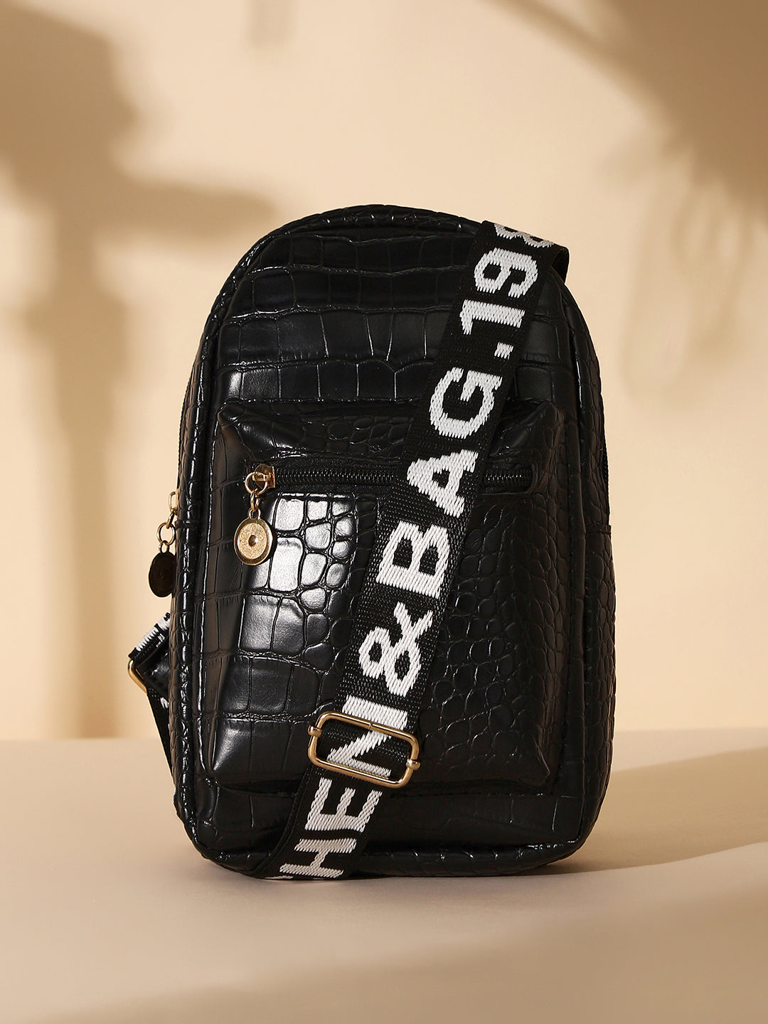 The Commute Crossbody Sling Bag - Obsidian Black