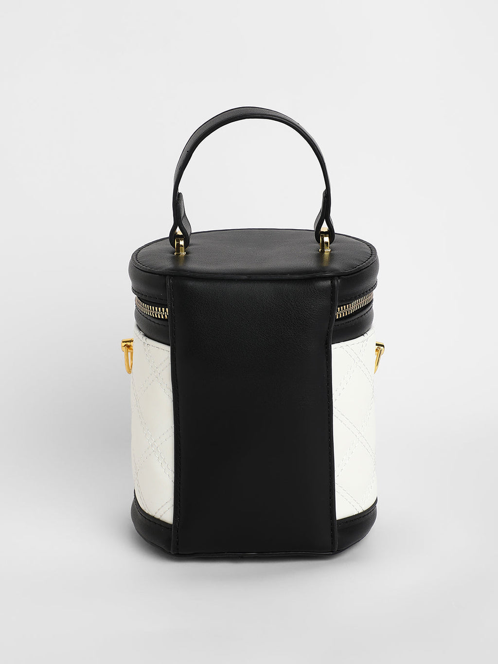 The Quilted Bucket Bag - Chalk White
