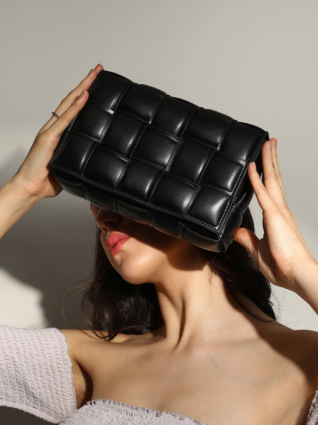The Puffy Interwine Sling Bag - Midnight Black