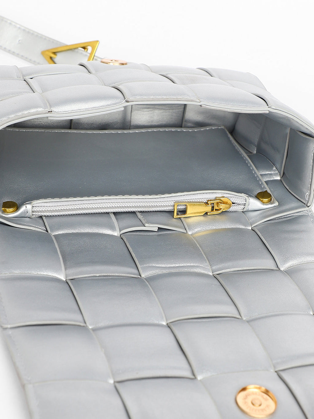 The Puffy Interwine Sling Bag - Chalice Silver