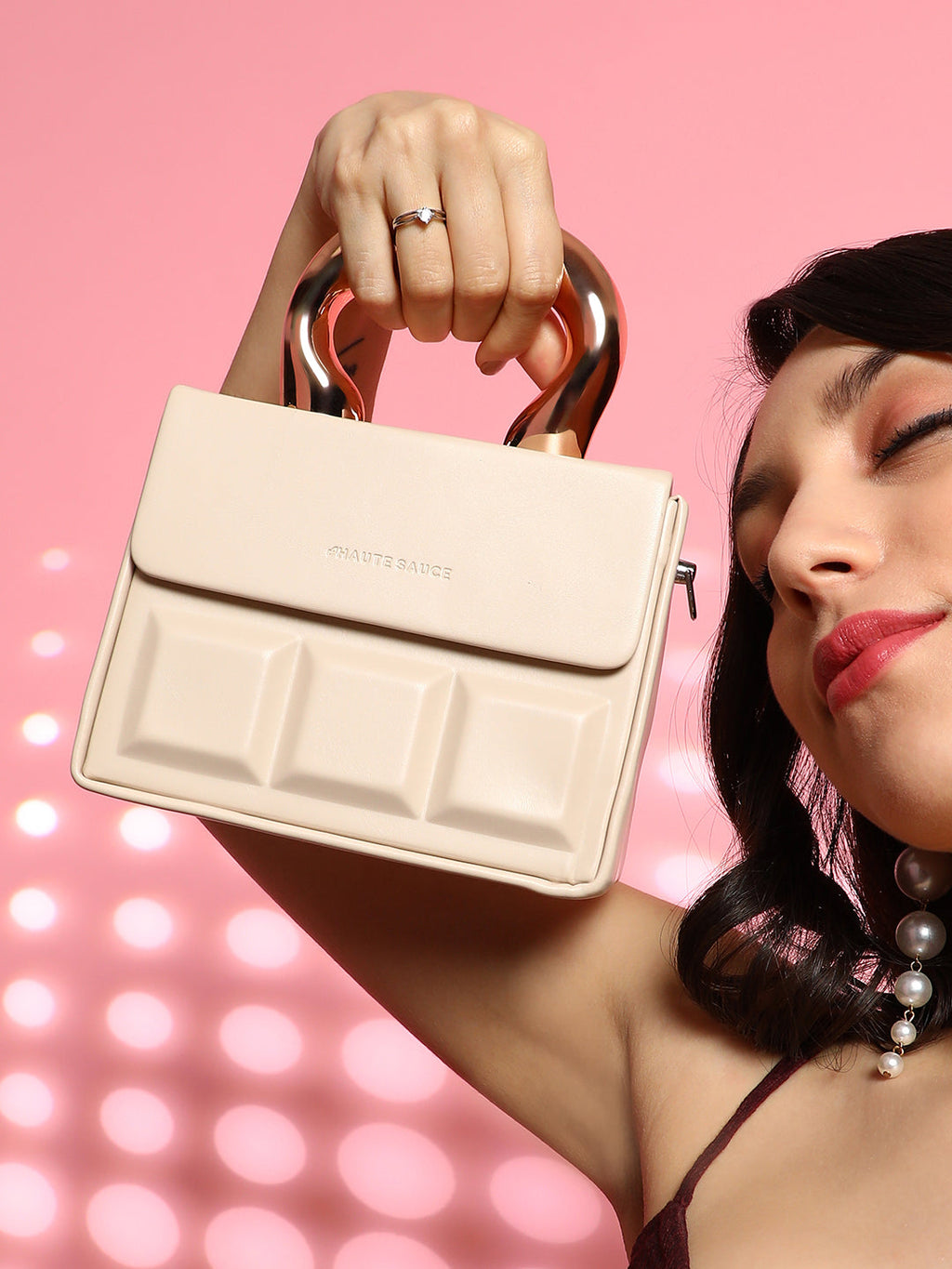 The Caldera Boxed Hand Bag - Beige