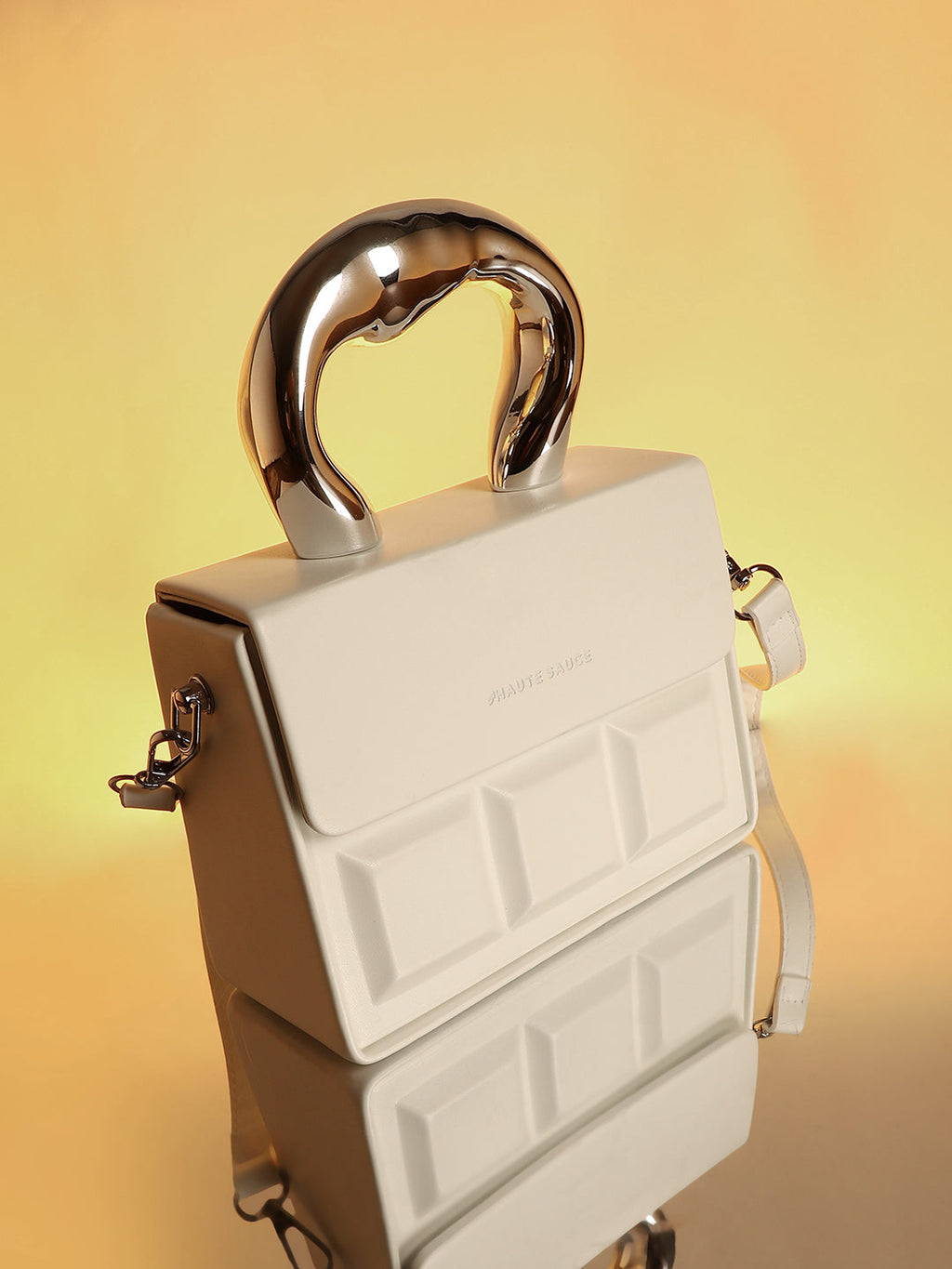 The Caldera Boxed Hand Bag - Cream White