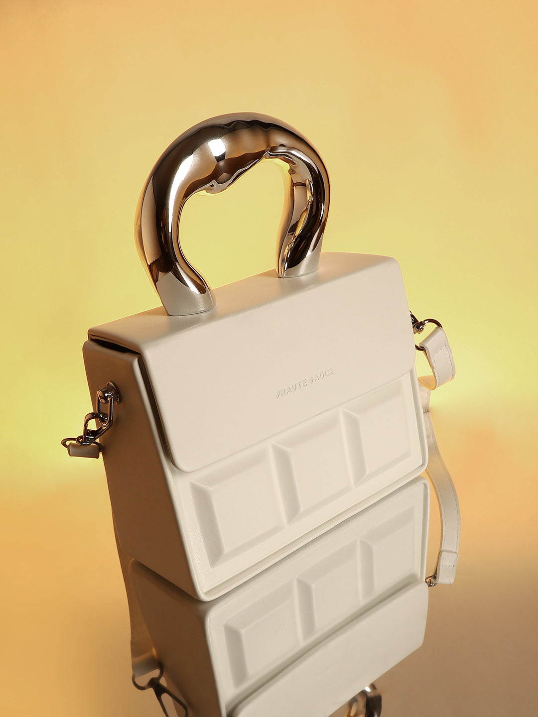 The Caldera Boxed Hand Bag - Cream White