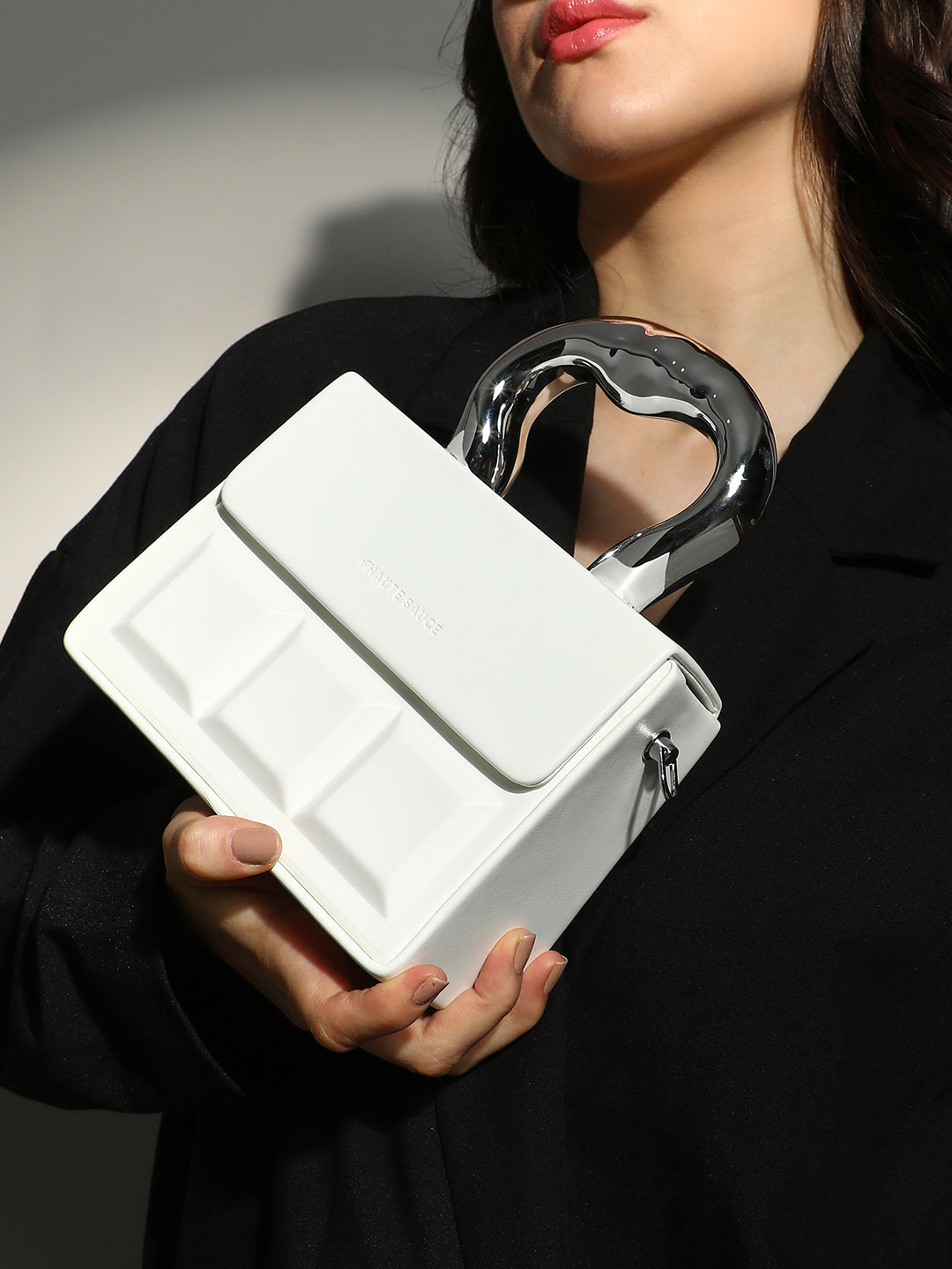The Caldera Boxed Hand Bag - Cream White