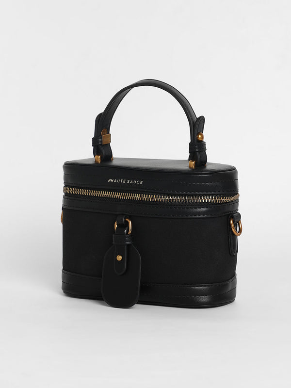 The Velvet Oval Bucket Bag - Midnight Black