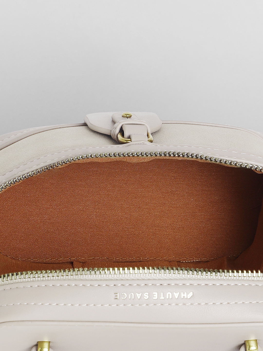 The Velvet Oval Bucket Bag - Ash Grey