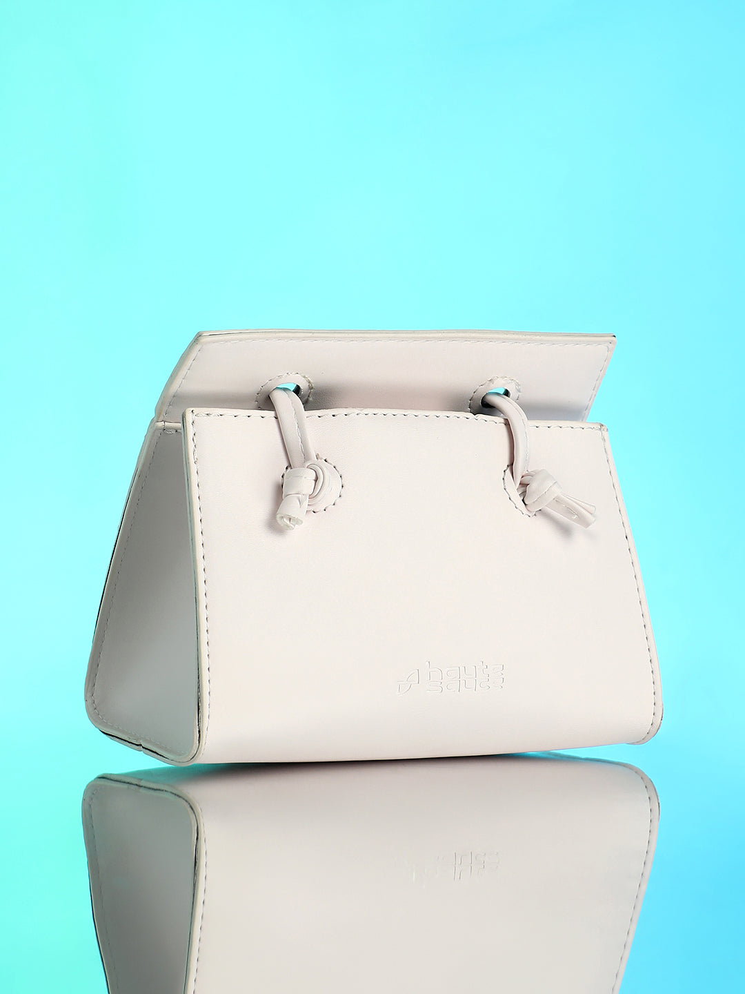 The Mini Piaga Sling Bag - Daisy White