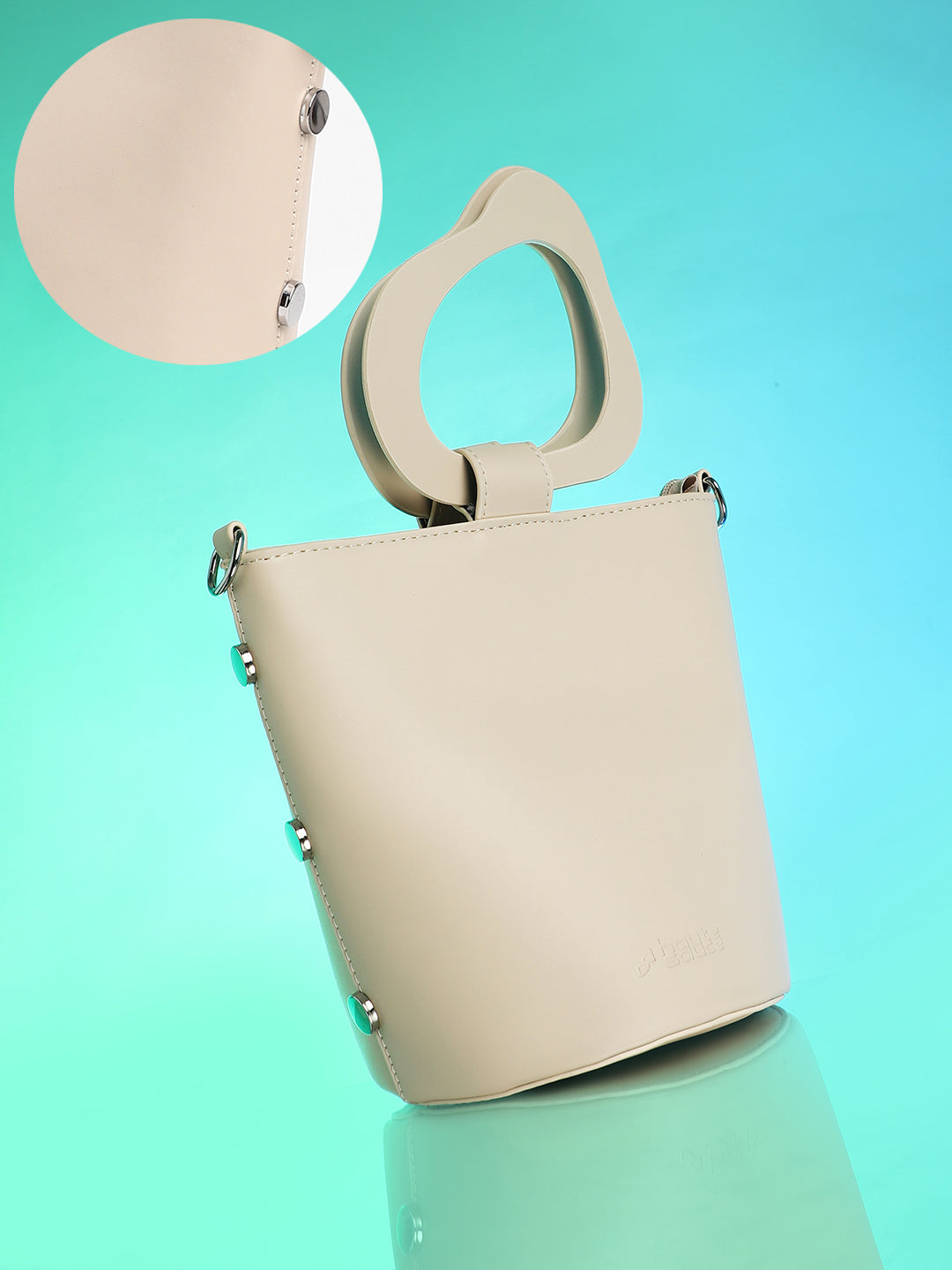 The Flora Pot Bucket Bag - Saltbox Beige