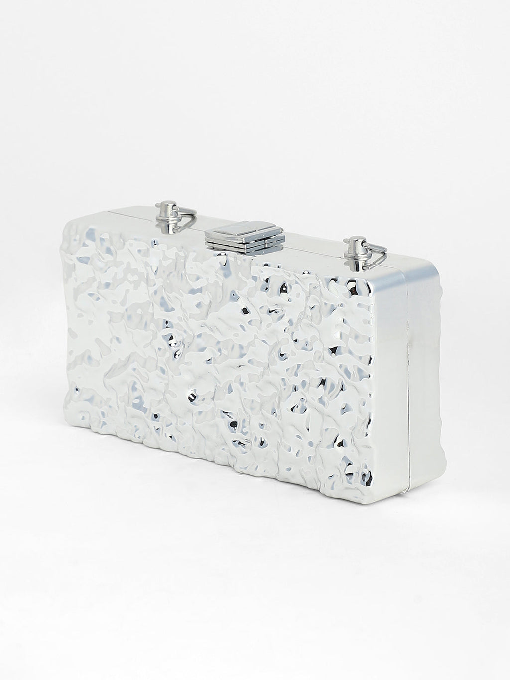 The Dented Chain Clutch Bag - Metallic Silver