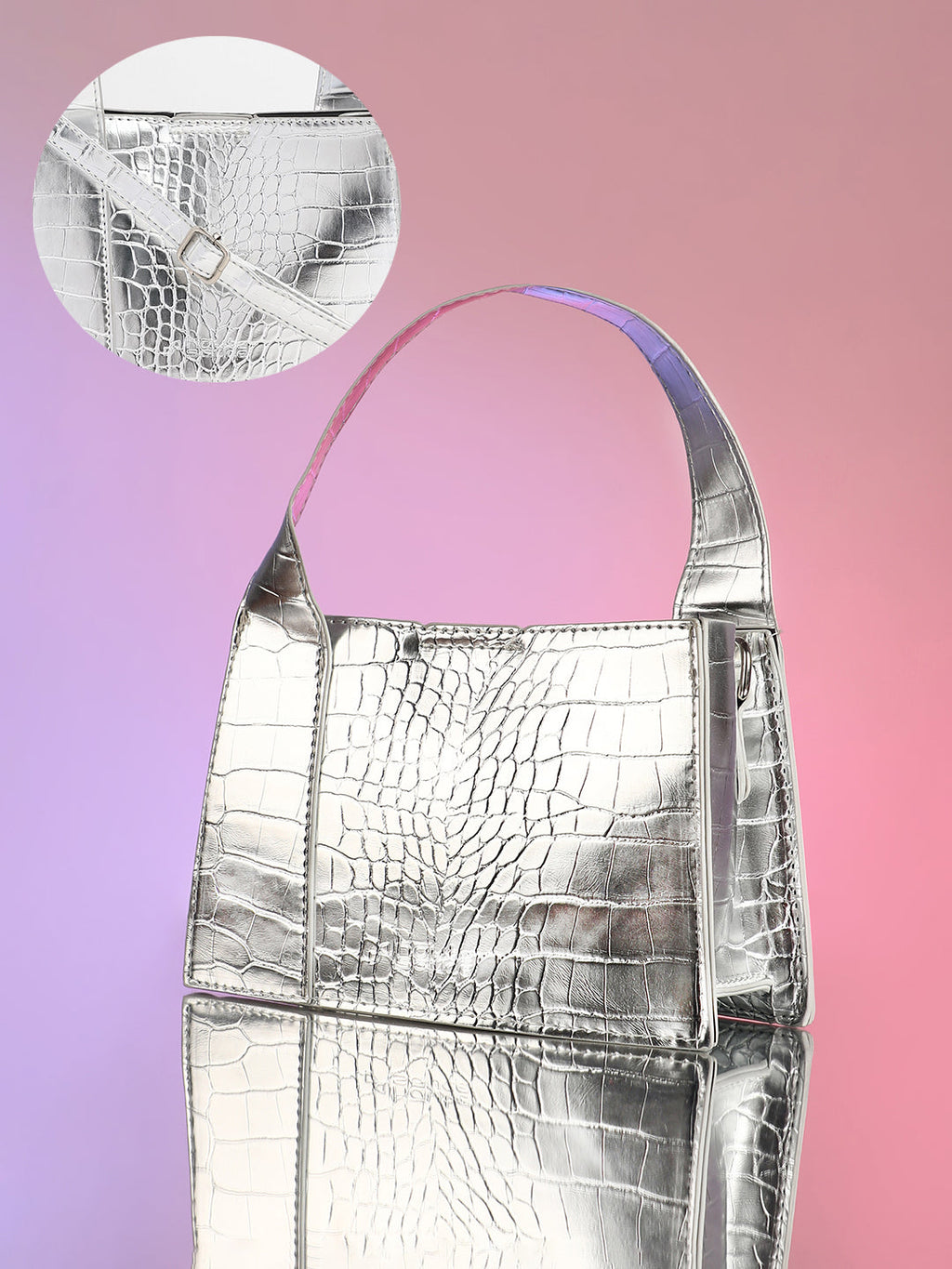 The Frivola Scale Hand Bag - Metallic Silver