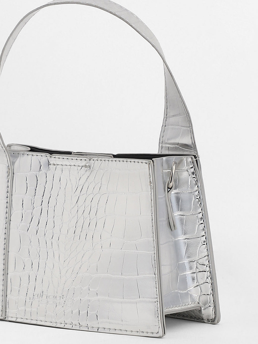 The Frivola Scale Hand Bag - Metallic Silver