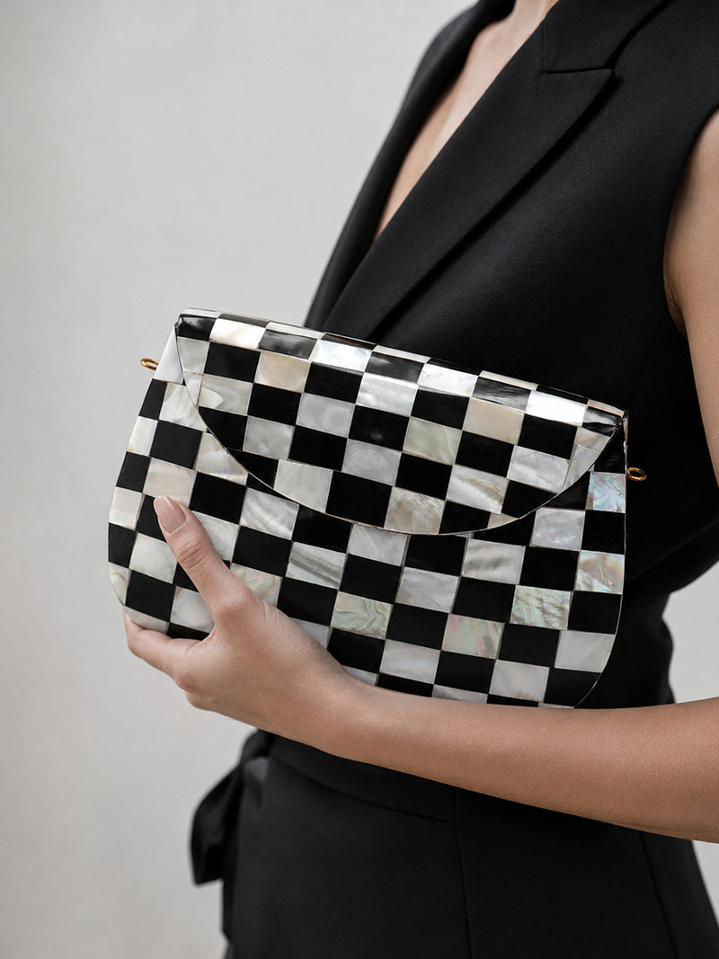 Tessel Mono Black Slingbag