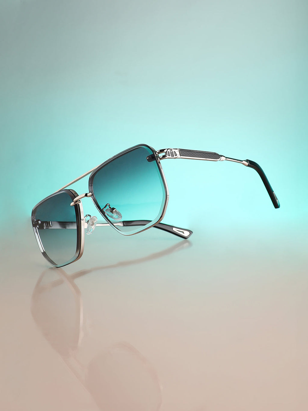 Gradient Aviator Sunglasses