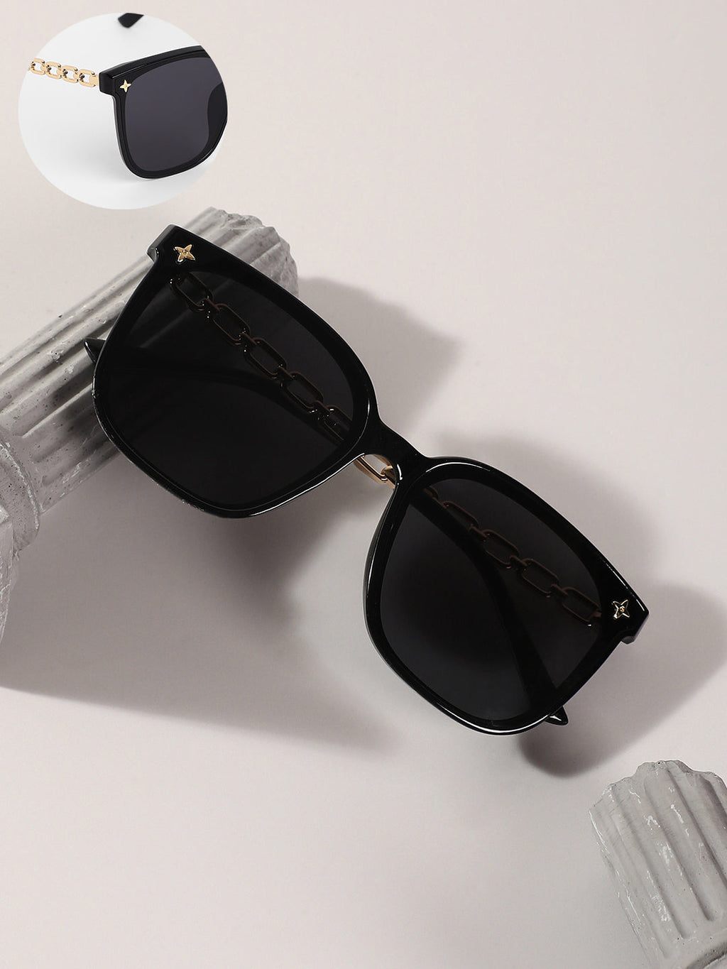 The Chainlink Wayfarer Sunglasses - Onyx Black