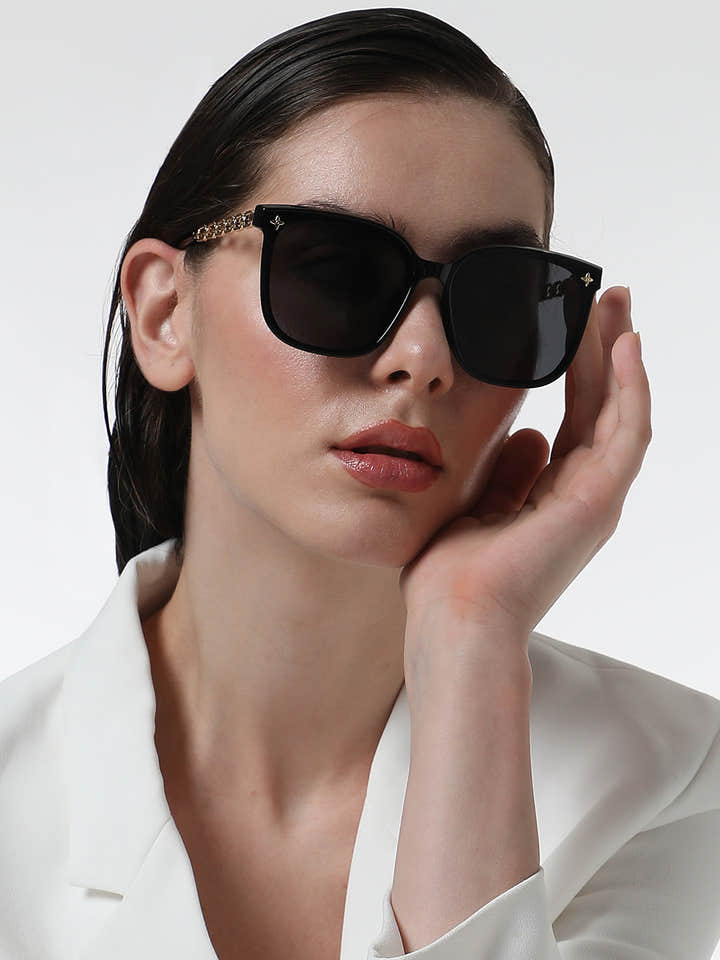 The Chainlink Wayfarer Sunglasses - Onyx Black