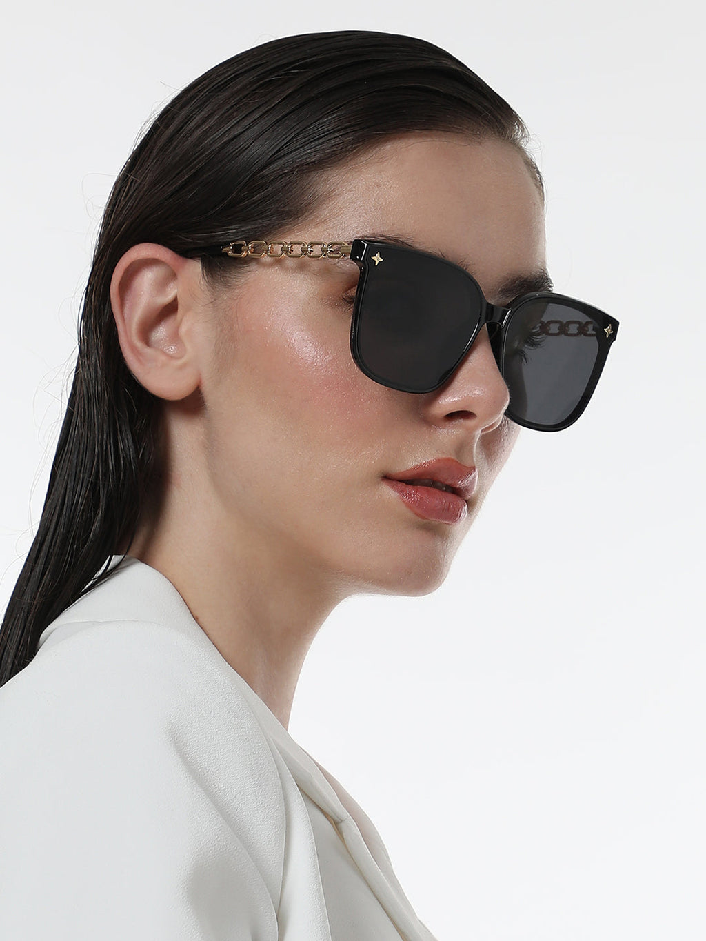 The Chainlink Wayfarer Sunglasses - Onyx Black